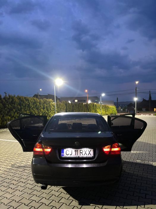 Vand BMW E90 318D!