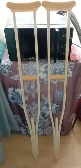 Срочно! Продам костыли