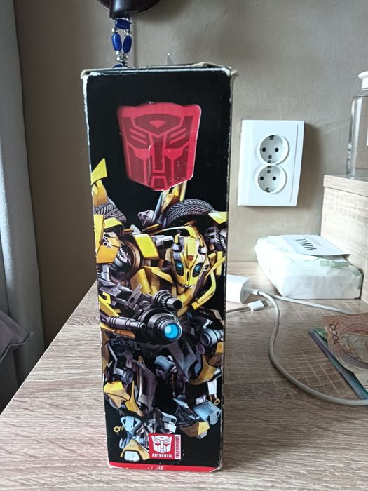 «Фигурки Transformers оригинал Takara Tomy/Hasbro, состояние хорошее,