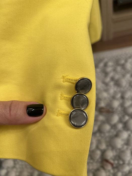 Vand sacou galben ,marimea M