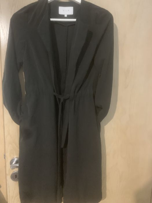 Маркови тънки дамски манта- шлифери