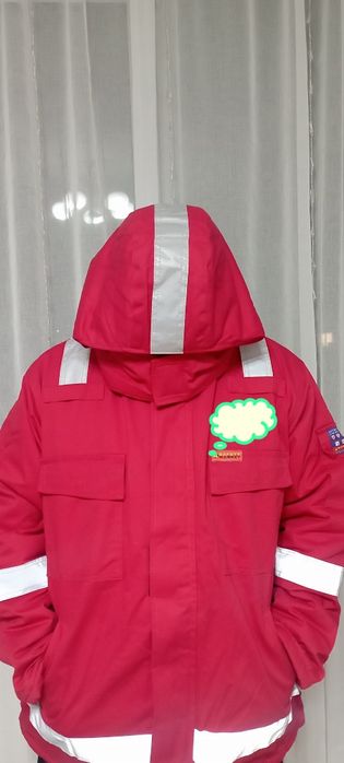 Продается  куртка новая