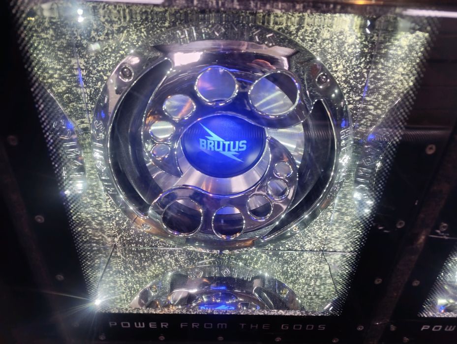 бас каса 2х12 hifonics