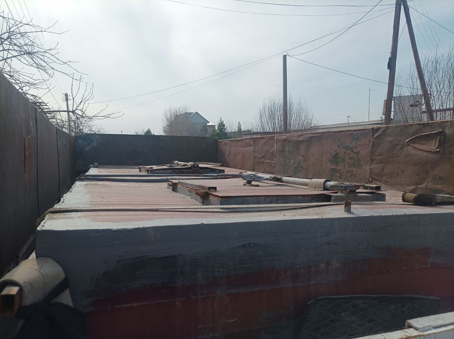 Mitsubishi yuk avtomobili