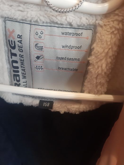 Vand geaca Parka, mărimea 158.