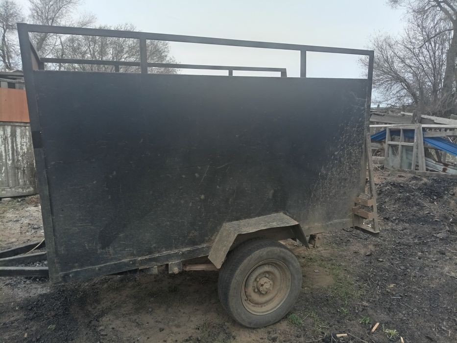 Коневозка прицеп