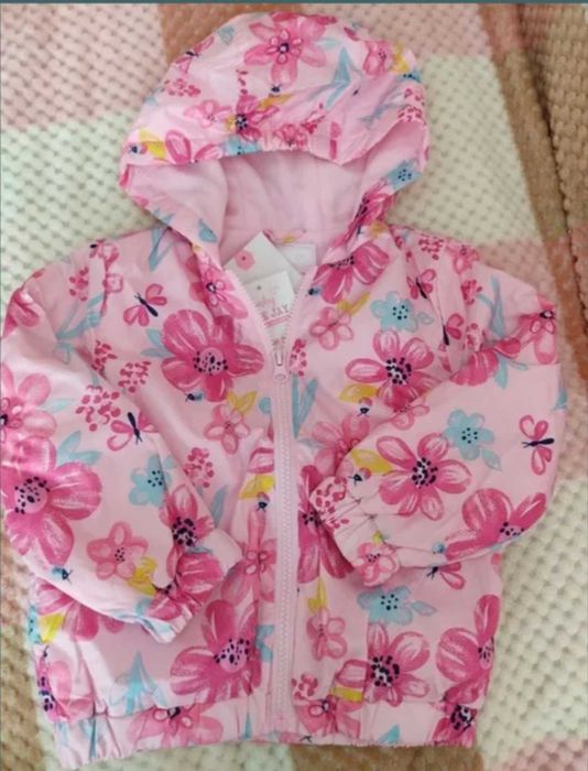 Куртка для девочки новая