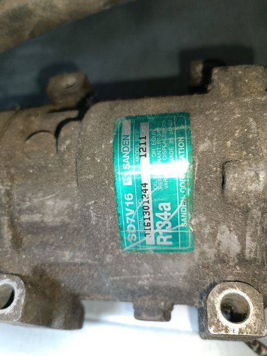 Компресор за климатик за Volvo XC70, 2.4T, 2001g