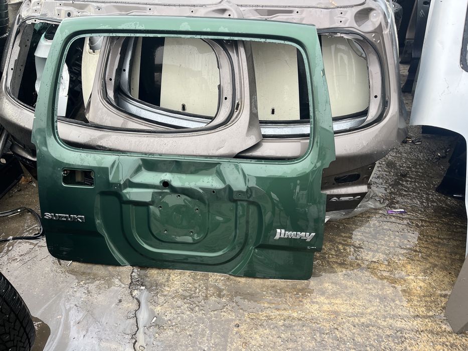 3 броя багажна врата Suzuki Jimny 3 (1998-2017)