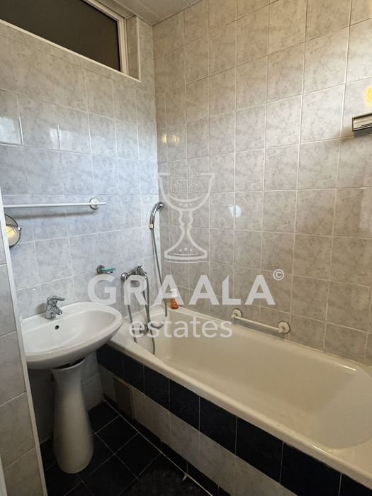 Продава се Тристаен апартамент в София, Оборище - 117 кв.м за 2539 €/кв.м - Снимка #6