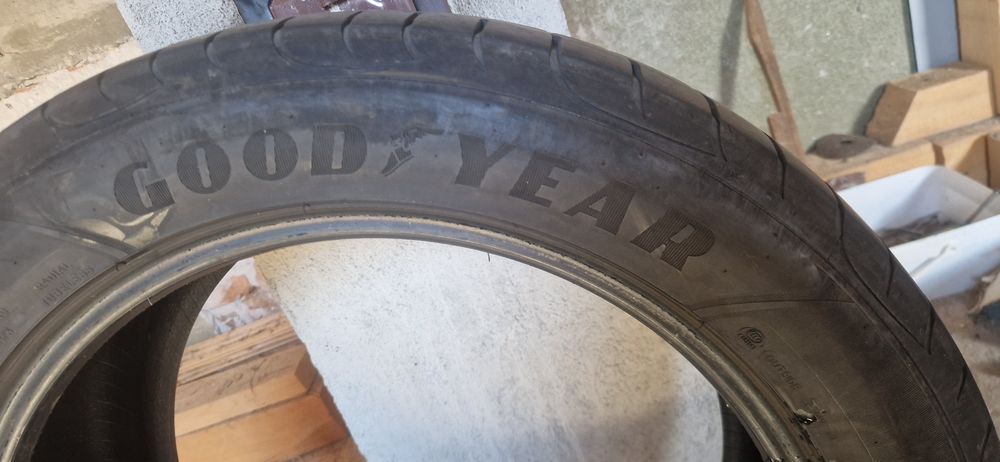 Vand cauciucuri de vara 285/45/ W20