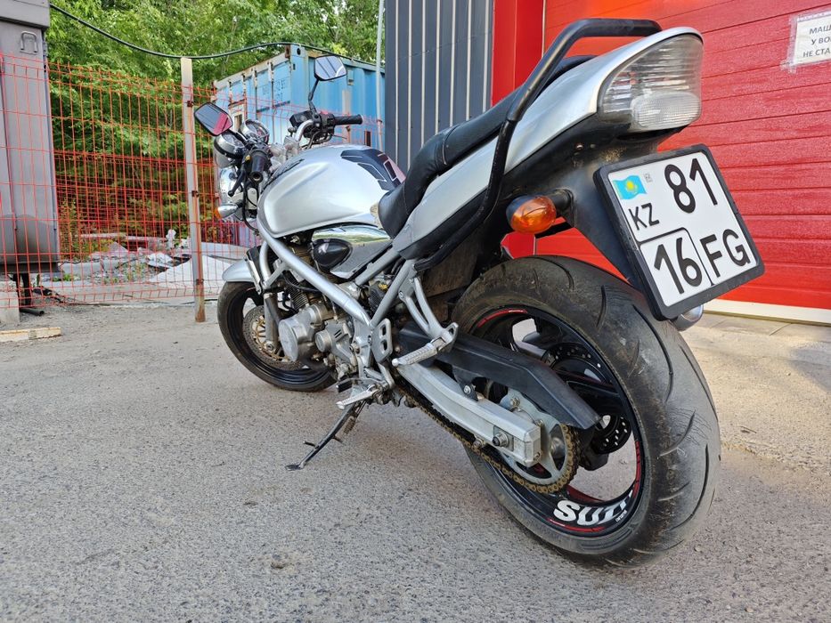 Мотоцикл Suzuki Bandit GSF250