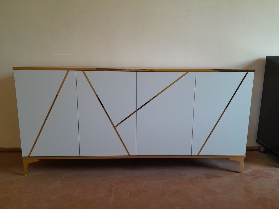 Комод и тв тумба от производителя.