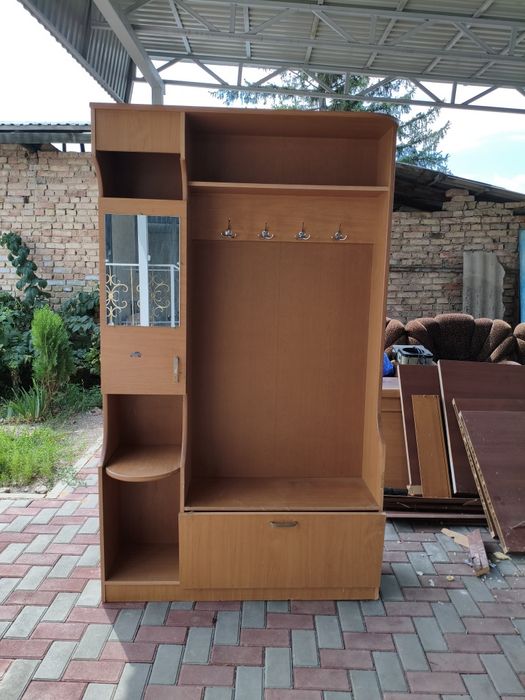 Бесплатно отдам кому нужен