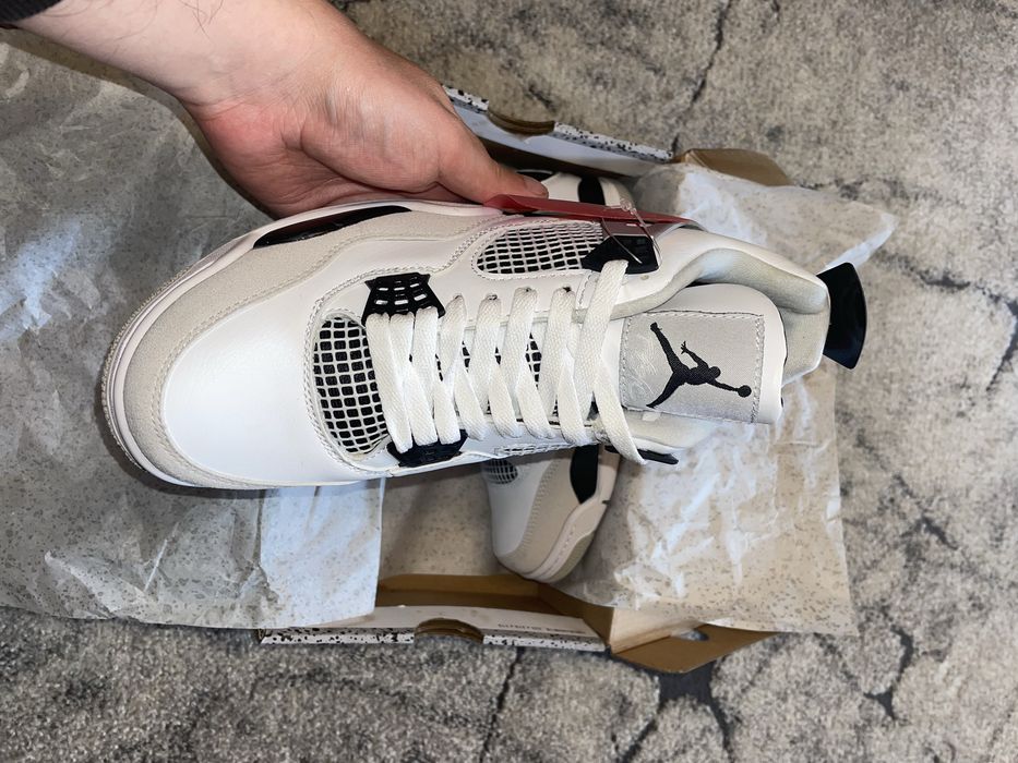 Jordan 4 military black marimi 41,42