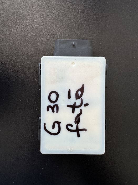 BMW G01 G30 G11 Radar senzor 6890434