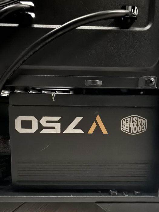 Sursă Cooler Master V Series V750 | 750W | 80+ Gold | Full Modulară