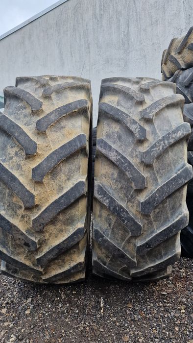 CAUCIUCURI tractor 480/70R30 marca Pirelli