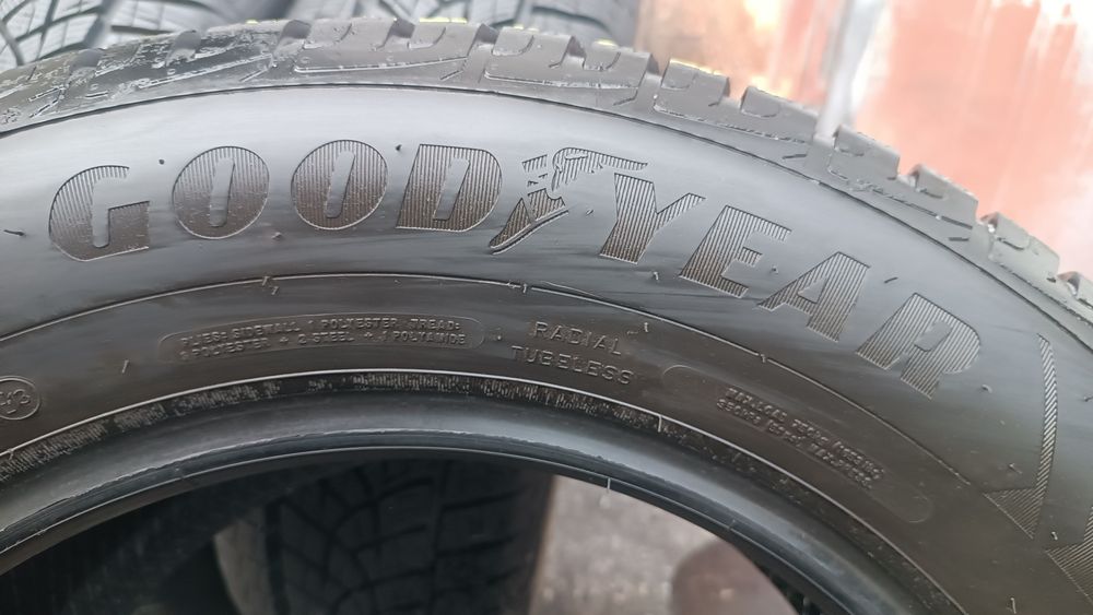 215/65/16 Goodyear