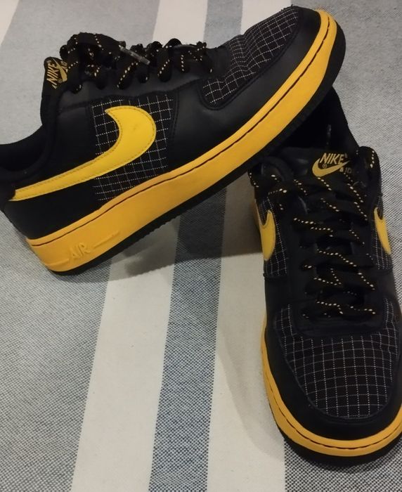 Промоция Nike Air Force 1 GS 'Black Speed Yellow 38,5"