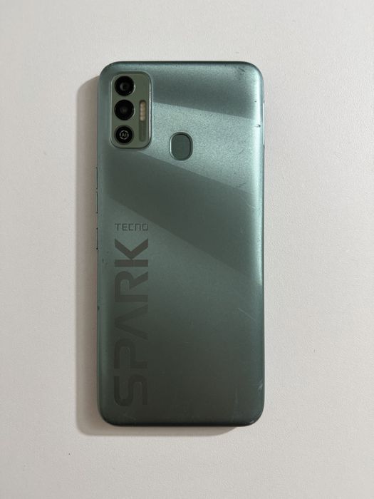 Tecno Spark 7 128GB / 4GB ОЗУ