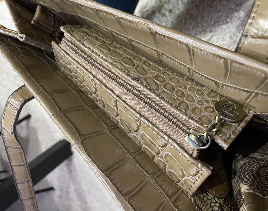 Дамска чанта от еко кожа