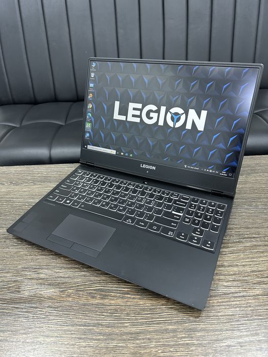 мощный 12-ядерный i7 ноутбук Lenovo LEGION Y530, для графики и игр