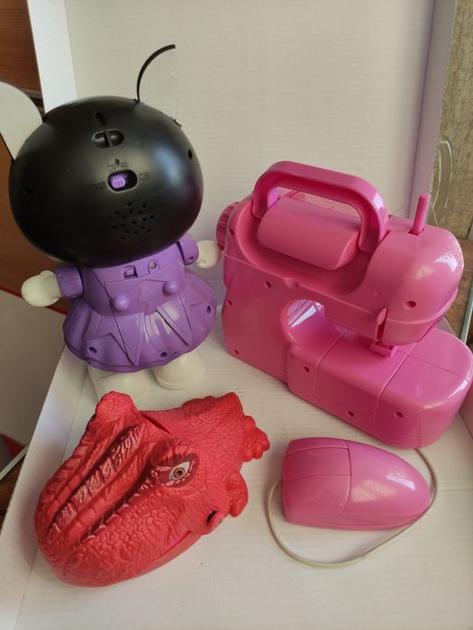 Игрушки разные, интересные