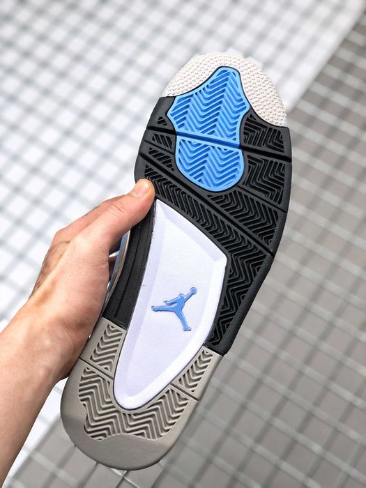jordan 4 university blue