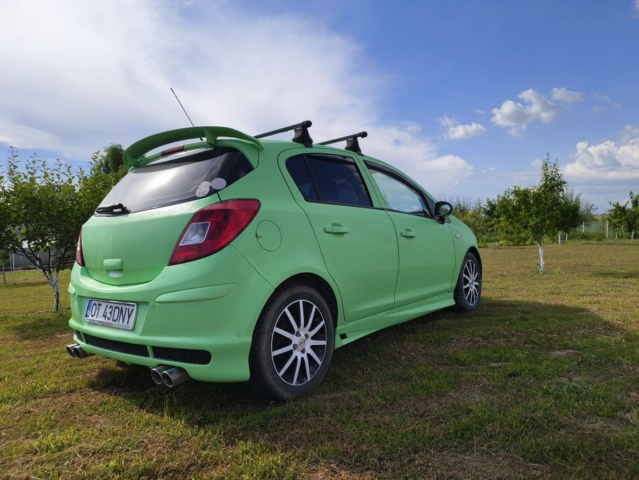 Opel CORSA D 1.2 benzină
