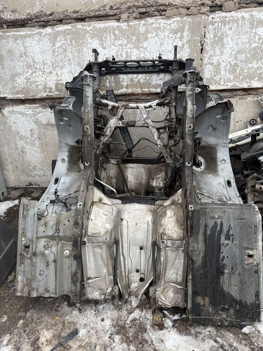 Продам запчасти на бмв е39