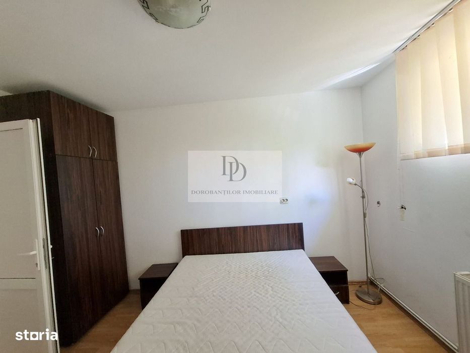 Apartament cu Potențial Investițional + Boxǎ | Zona Andrei Mureșanu