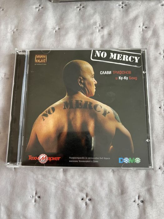 Слави Трифонов и Ку-ку бенд No mercy