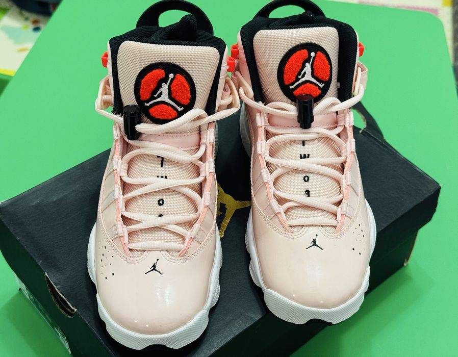 Adidasi jordan 6 rings