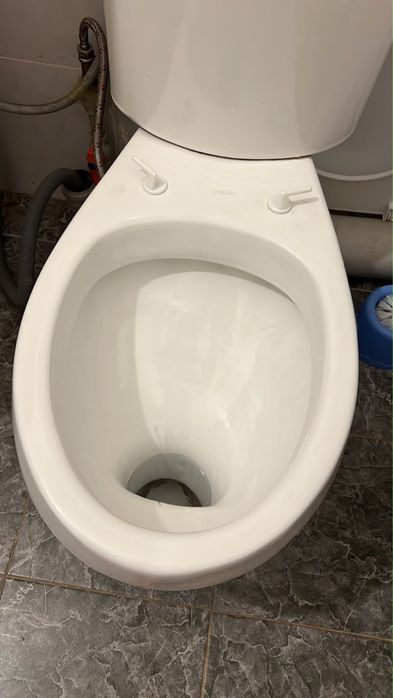 Продам унитаз б/у
