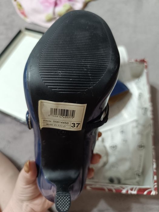 Туфли лаковые женские