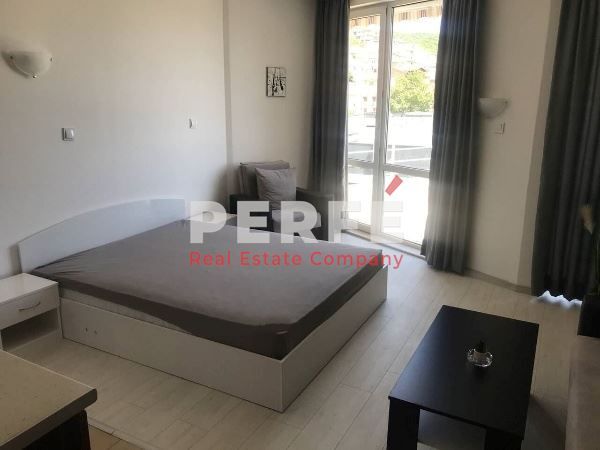 Продава се Едностаен апартамент в Свети Влас - 44 кв.м за 1364 €/кв.м - Снимка #2