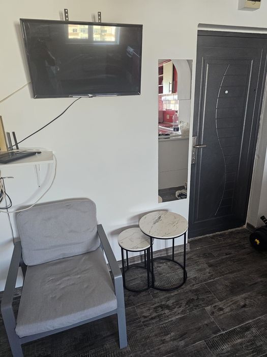 Închiriez apartament cu două camere unirii sud ,complet mobilat/utilat