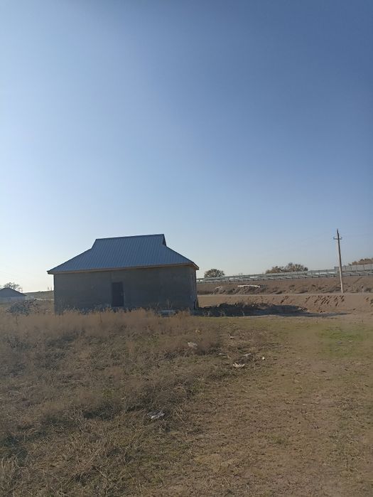 Тез арада үй сатылады