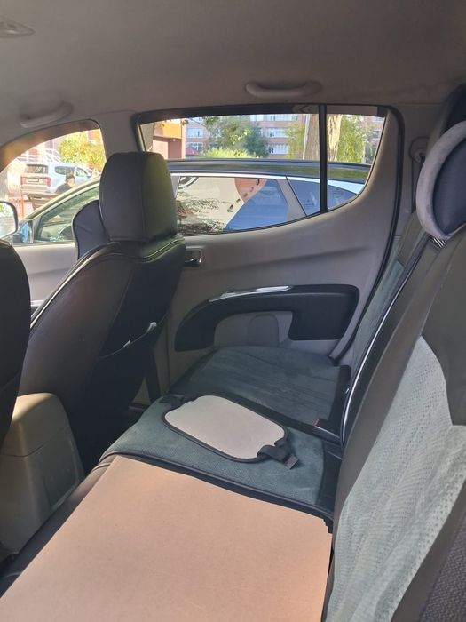 Продам пикап Mitsubishi L200,
