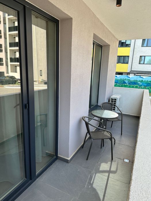 Inchiriez apartament bloc Arcada!