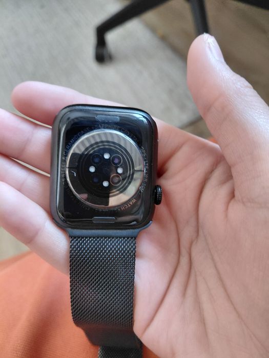 Оригинальные часы от s8 plus