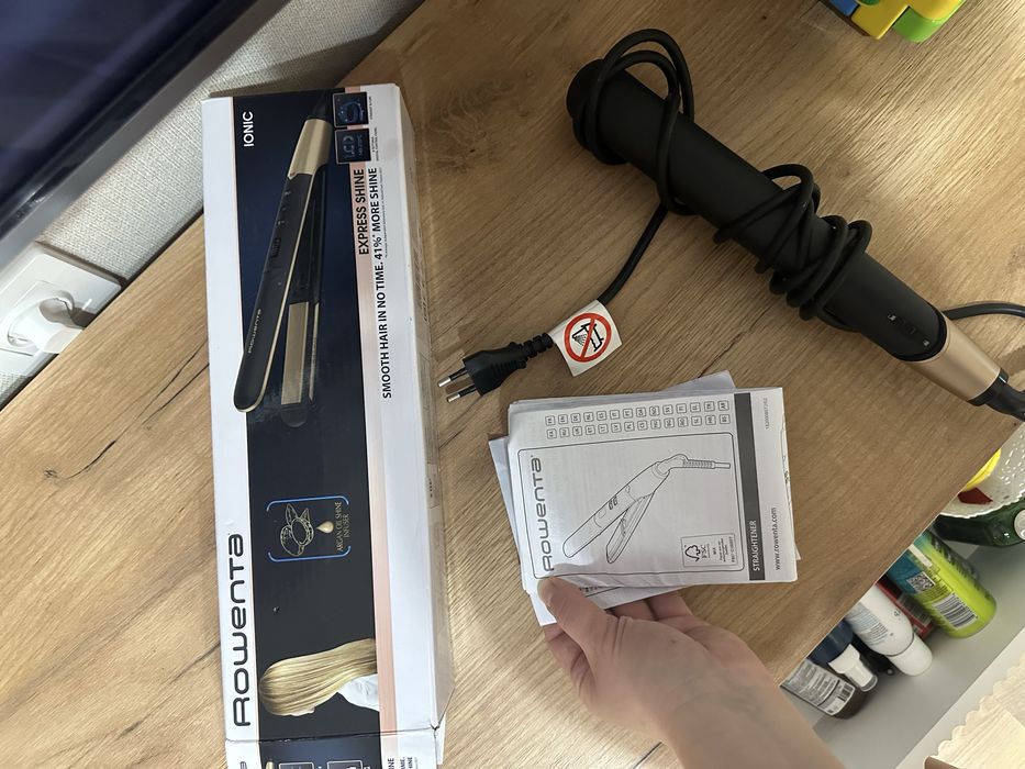 Утюжок для выпрямления волос