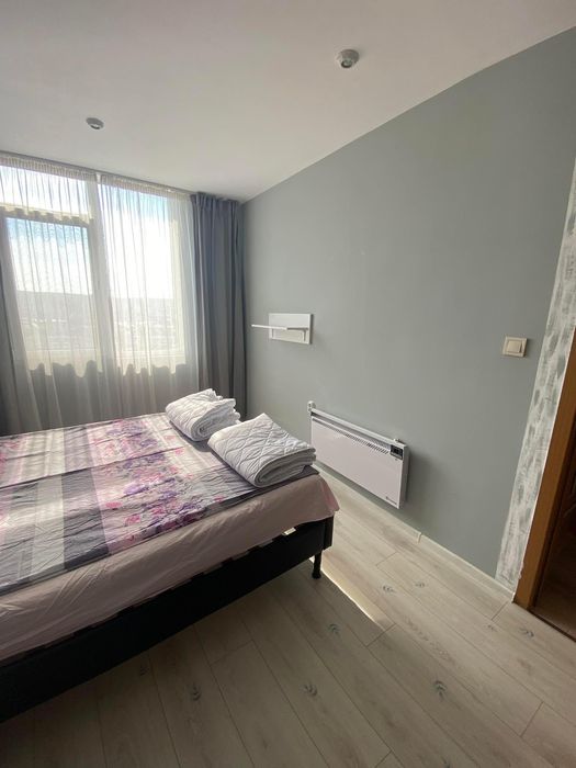 Дава се под наем Тристаен апартамент в Варна, Погреби - 70 кв.м за 750 € - Снимка #9