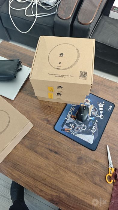Huawei Wi-Fi Access Point (Wi-Fi tarqatgich).