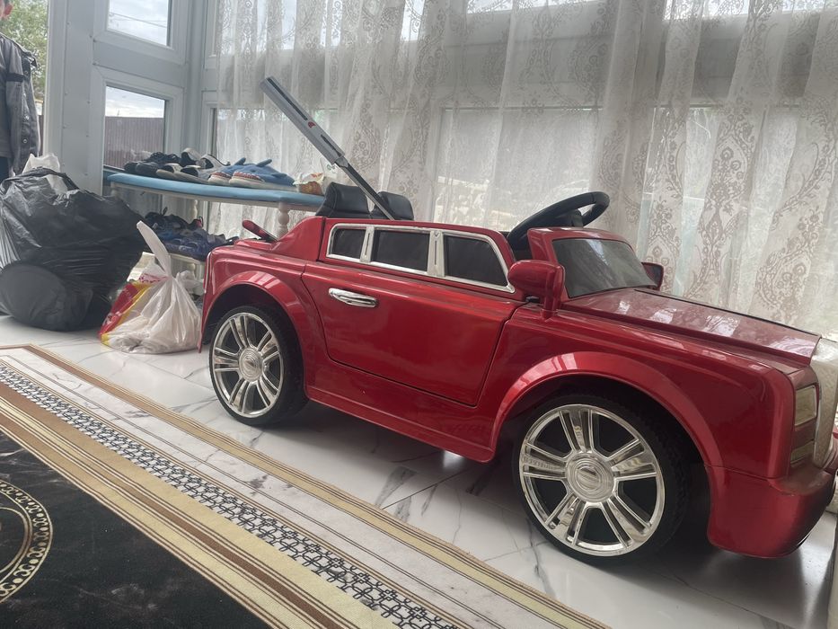 Продам электромобиль