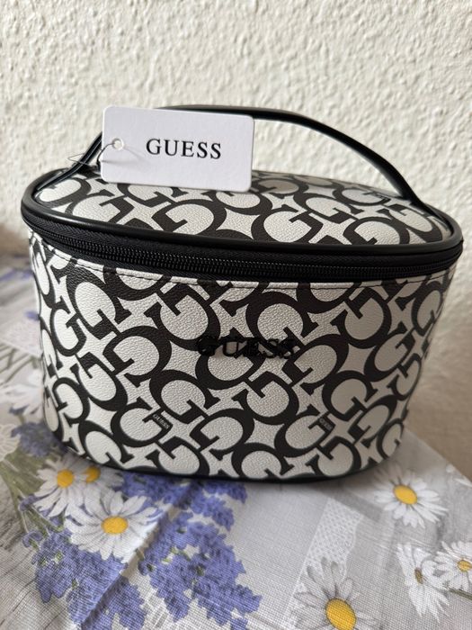 Geanta cosmetice Guess originală