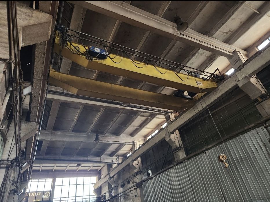 HALA De Inchiriat - 1.050 - 2.350 Mp (pana la 4.000mp)

- Suprafata :