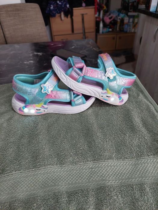 Sandale Skechers nr 31