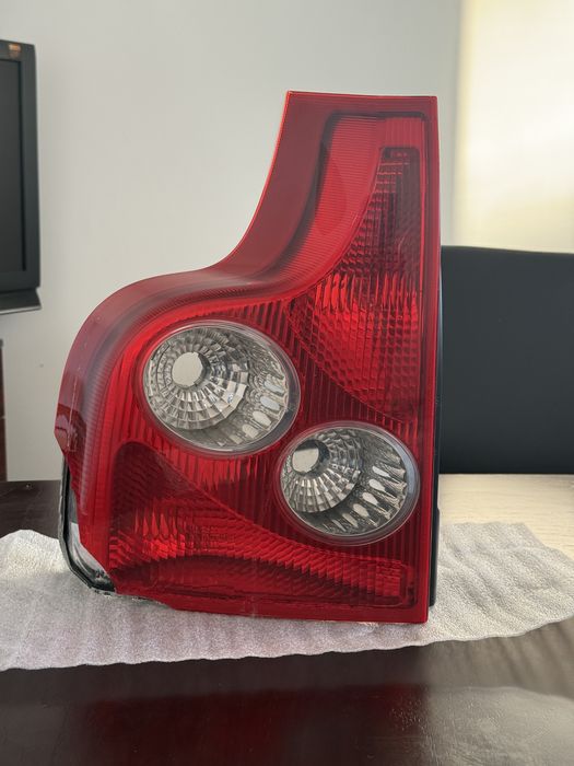 Ляв стоп за VOLVO XC90 2003 - 2007 / ВОЛВО